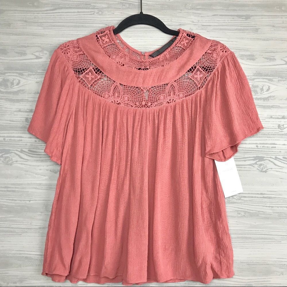NWT ZARA LACE CROCHET FLOWY BLOUSE